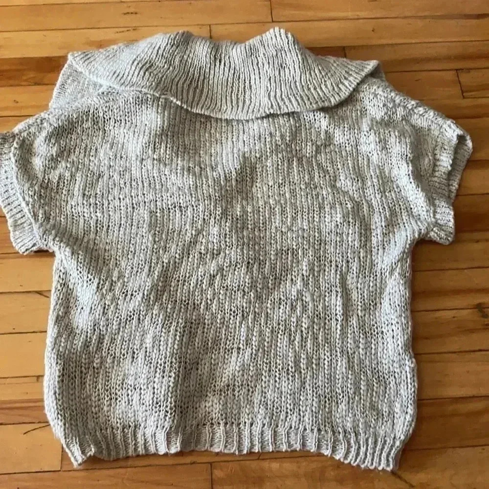 Cardigan‎ - Picture 4 of 6